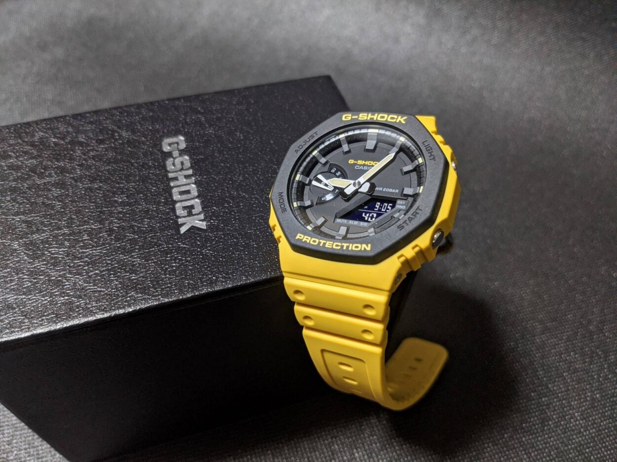CASIO G-SHOCK GA-2110SU-9AJF レビュー [GA-2100 黄カシオーク] - む